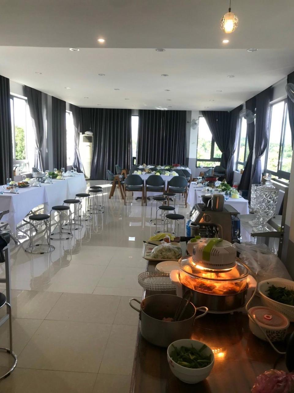 Thanh Thu 1 Hotel Kon Tum ภายนอก รูปภาพ