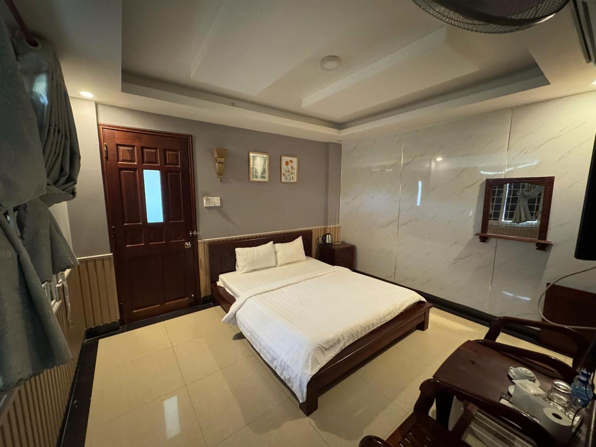 Thanh Thu 1 Hotel Kon Tum ภายนอก รูปภาพ